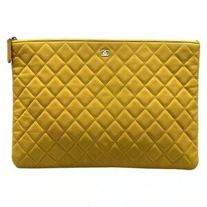 CHANEL Matelasse Yellow Lambskin Clutch Bag